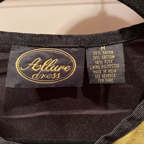 Allure Dress jacket size medium - Picture 2 of 6